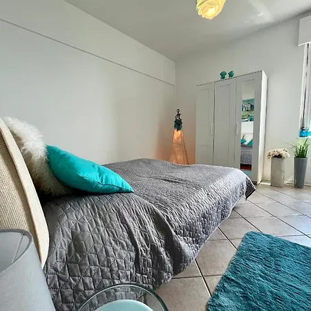 Insulae Apartment *